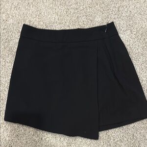 Forever 21 Black Skort